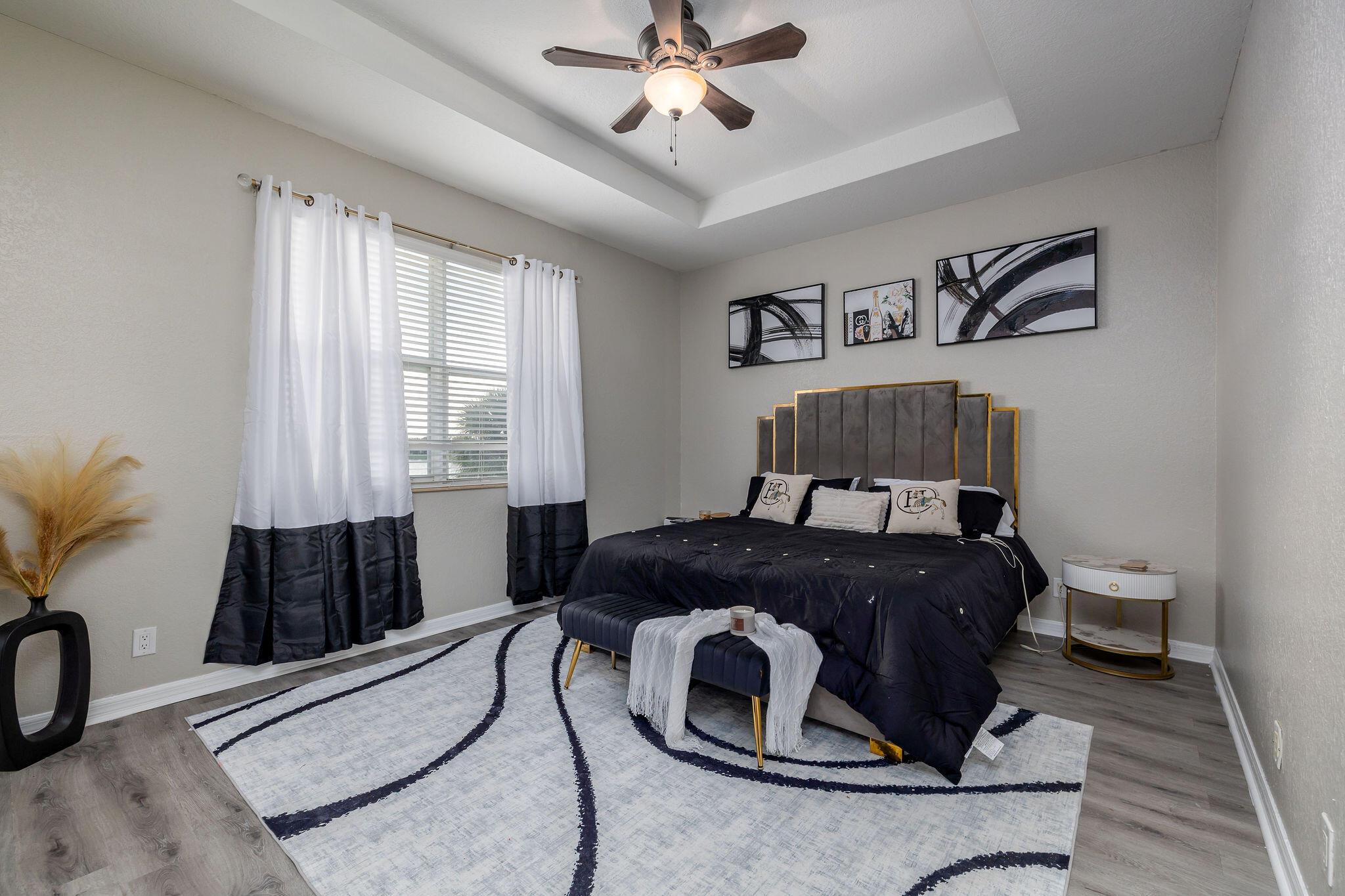 VIZCAYA FALLS - Residential