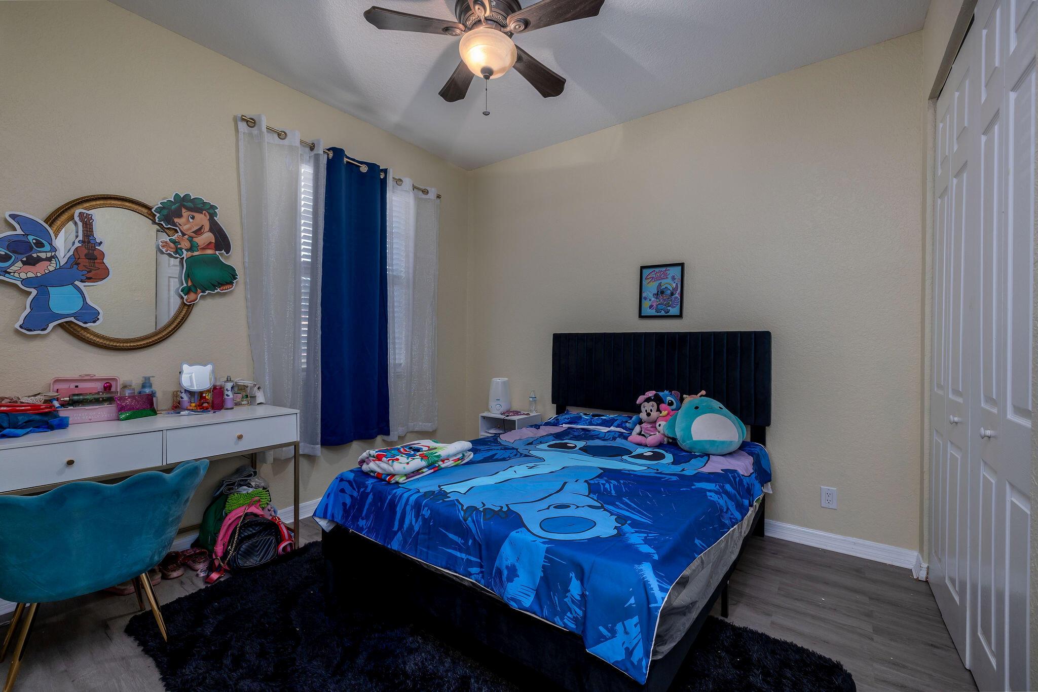 VIZCAYA FALLS - Residential