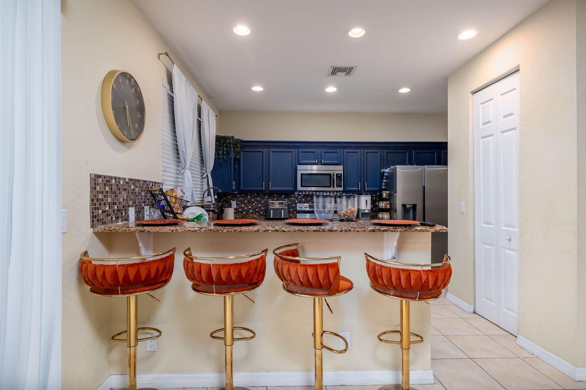 VIZCAYA FALLS - Residential