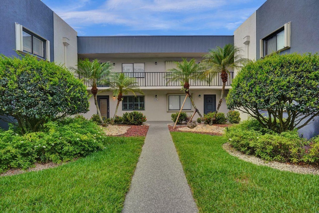 Photo of 15036 Ashland Lane #B 70, Delray Beach, FL 33484 (MLS # B26071154)