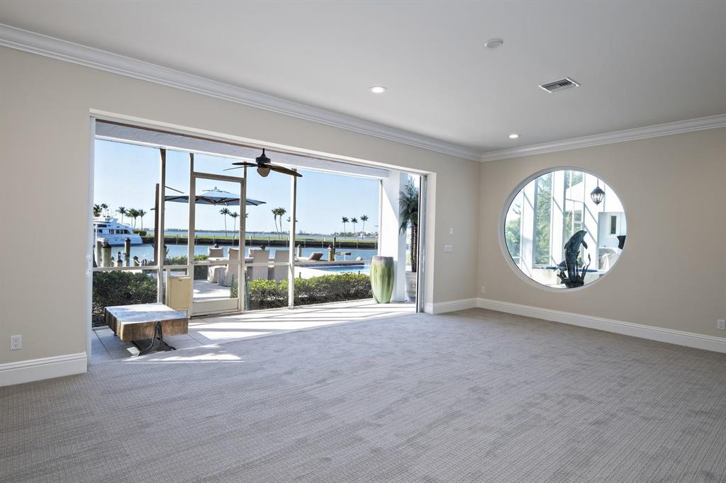 SAILFISH POINT - Residential