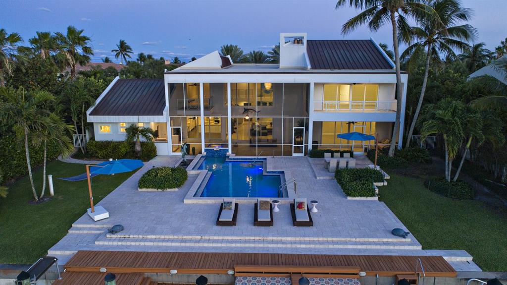 SAILFISH POINT - Residential