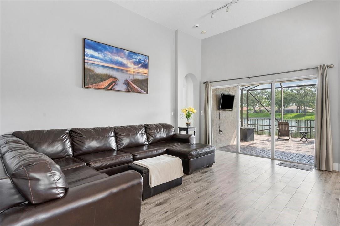 Parkland Isles - Residential