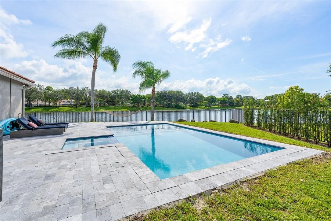 Parkland Isles - Residential