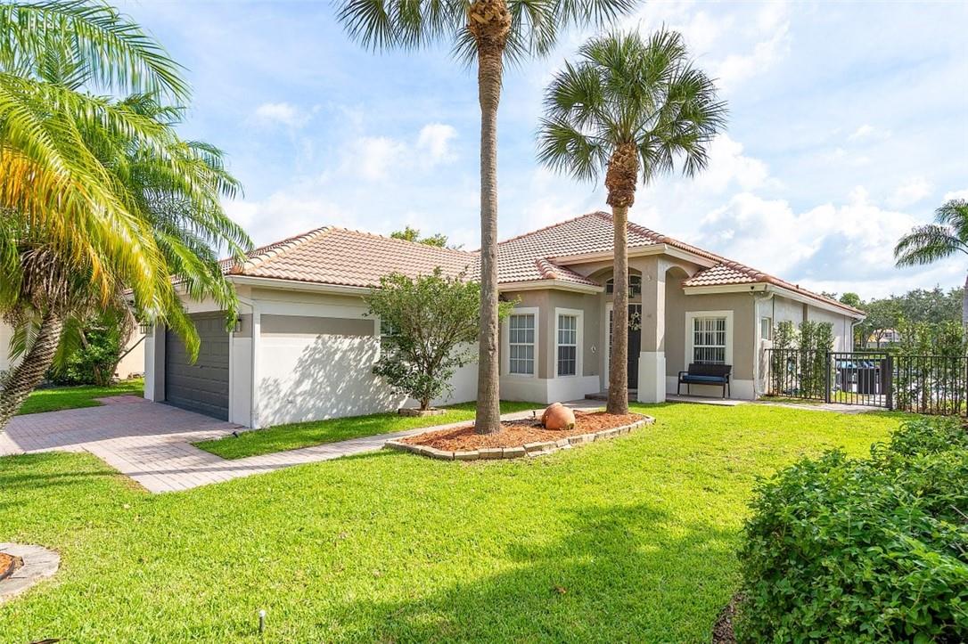 Parkland Isles - Residential