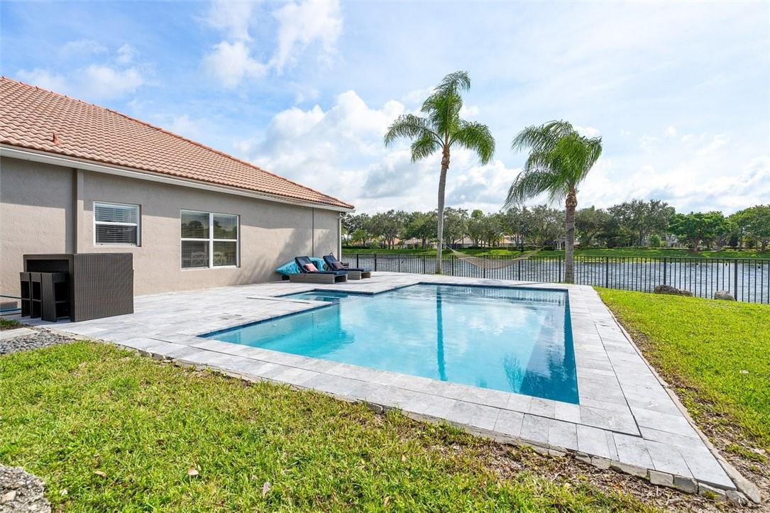 Parkland Isles - Residential
