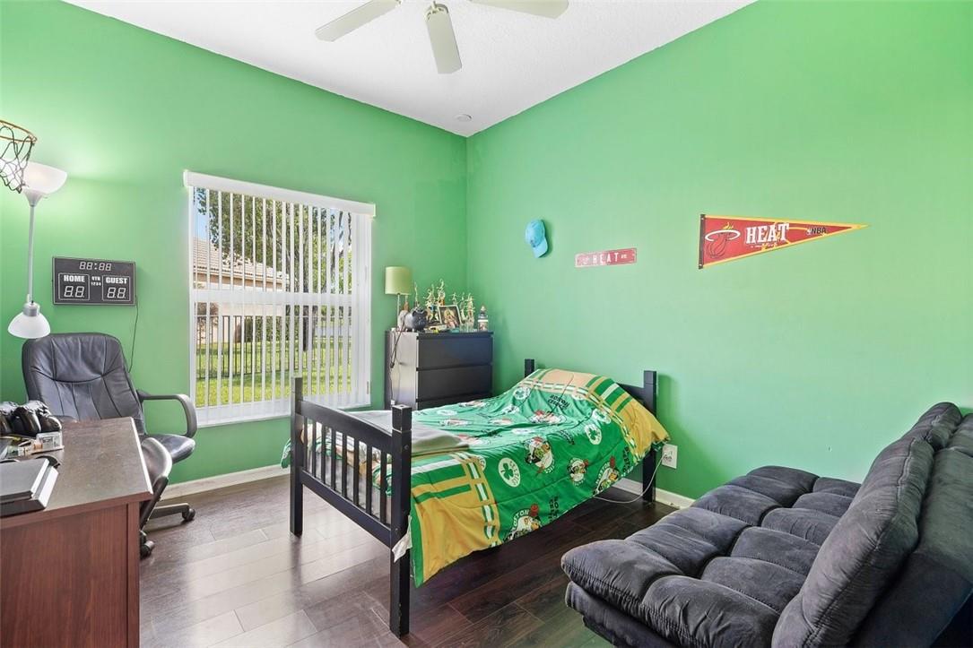 Parkland Isles - Residential