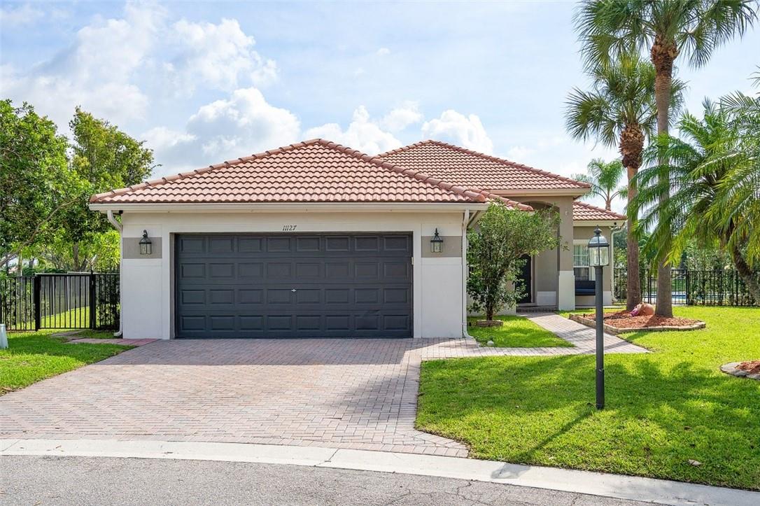 Parkland Isles - Residential