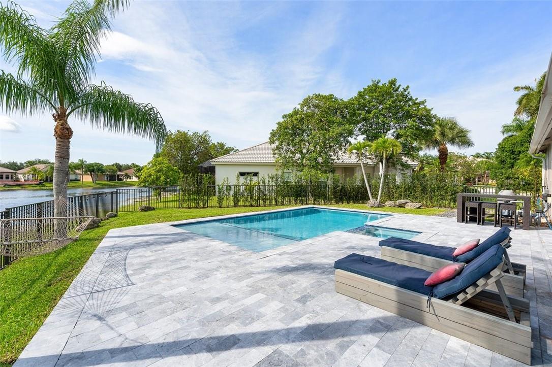 Parkland Isles - Residential