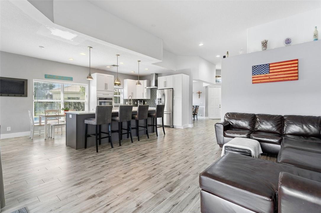 Parkland Isles - Residential