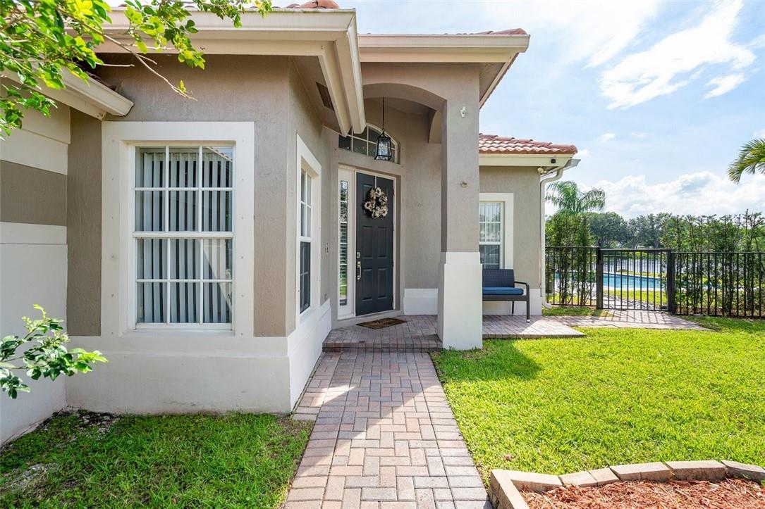 Parkland Isles - Residential