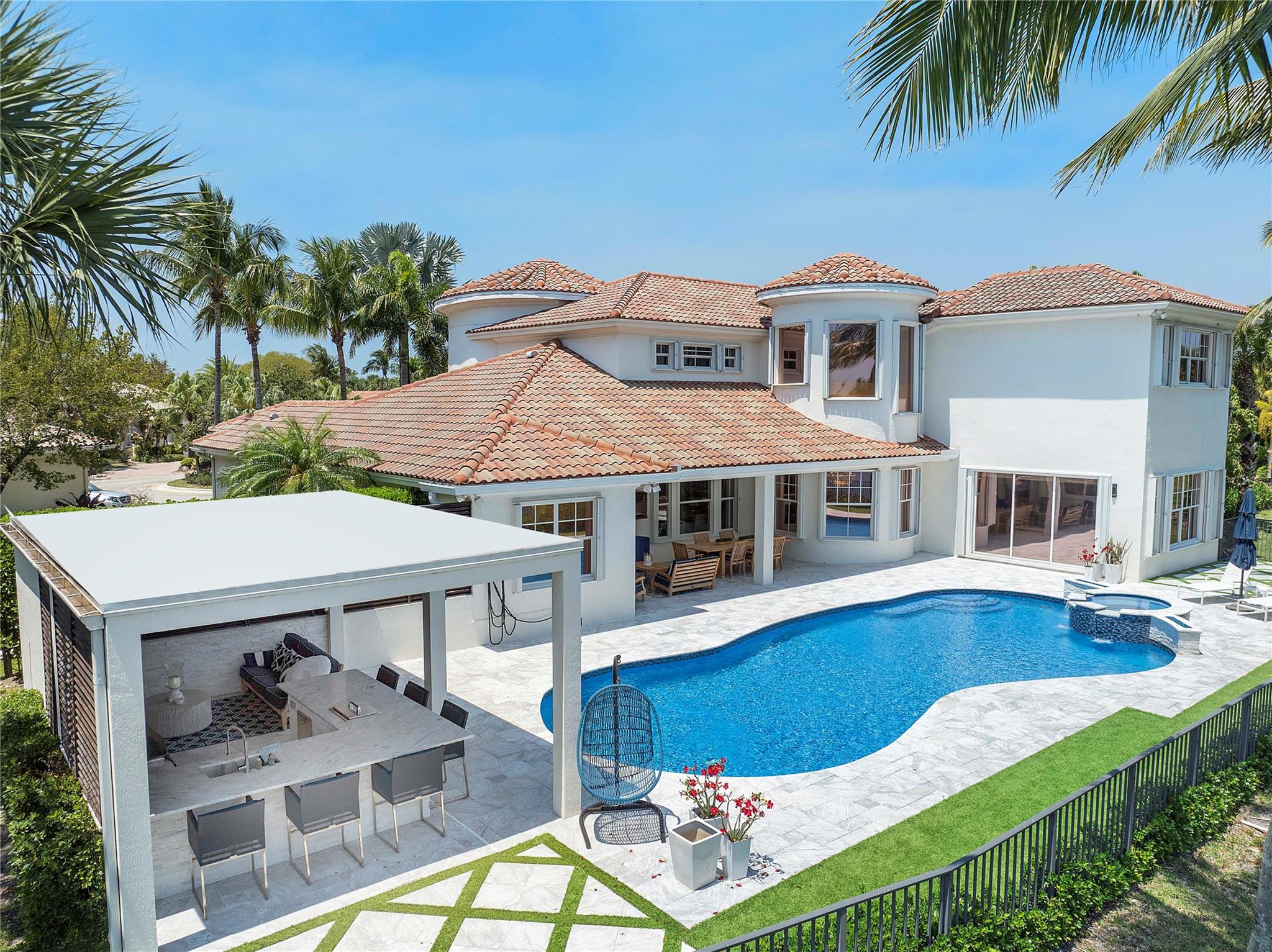 7460 NW 127TH TER