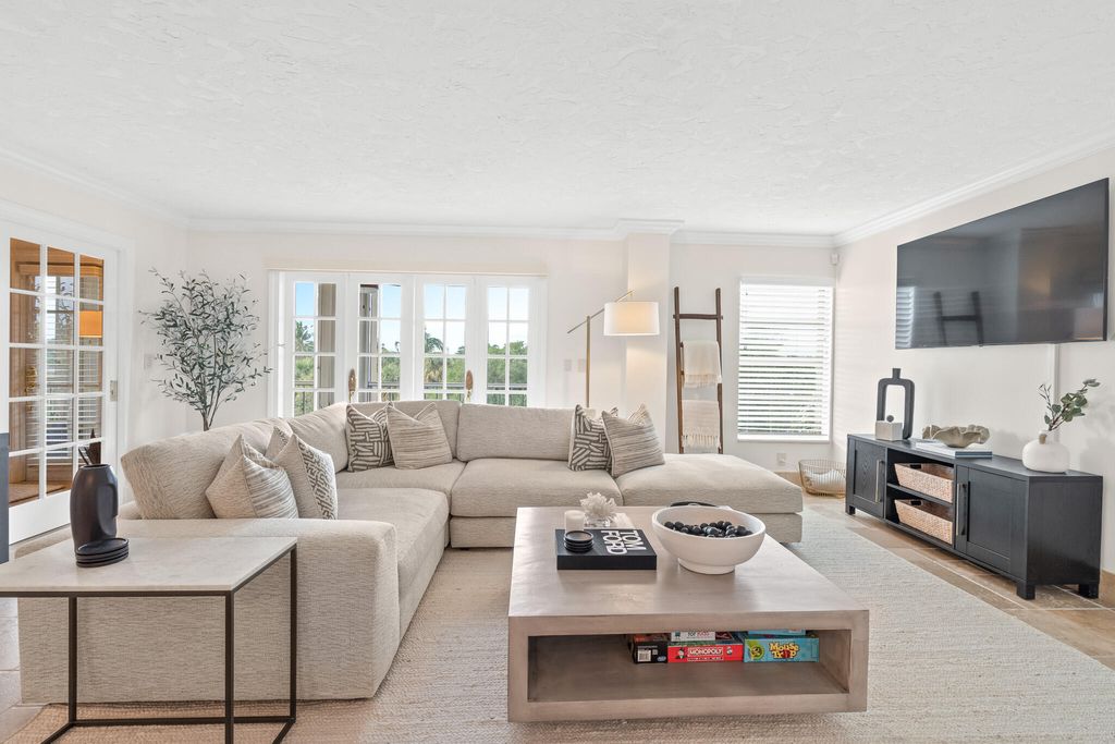 Photo of 1111 S Ocean Boulevard #417, Boca Raton, FL 33432 (MLS # R11001163)