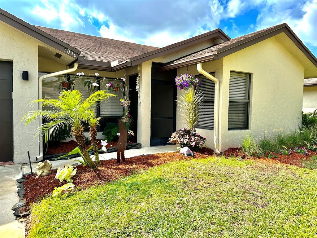 Photo of 5036 Pine Drive, Boynton Beach, FL 33437 (MLS # R10881295)