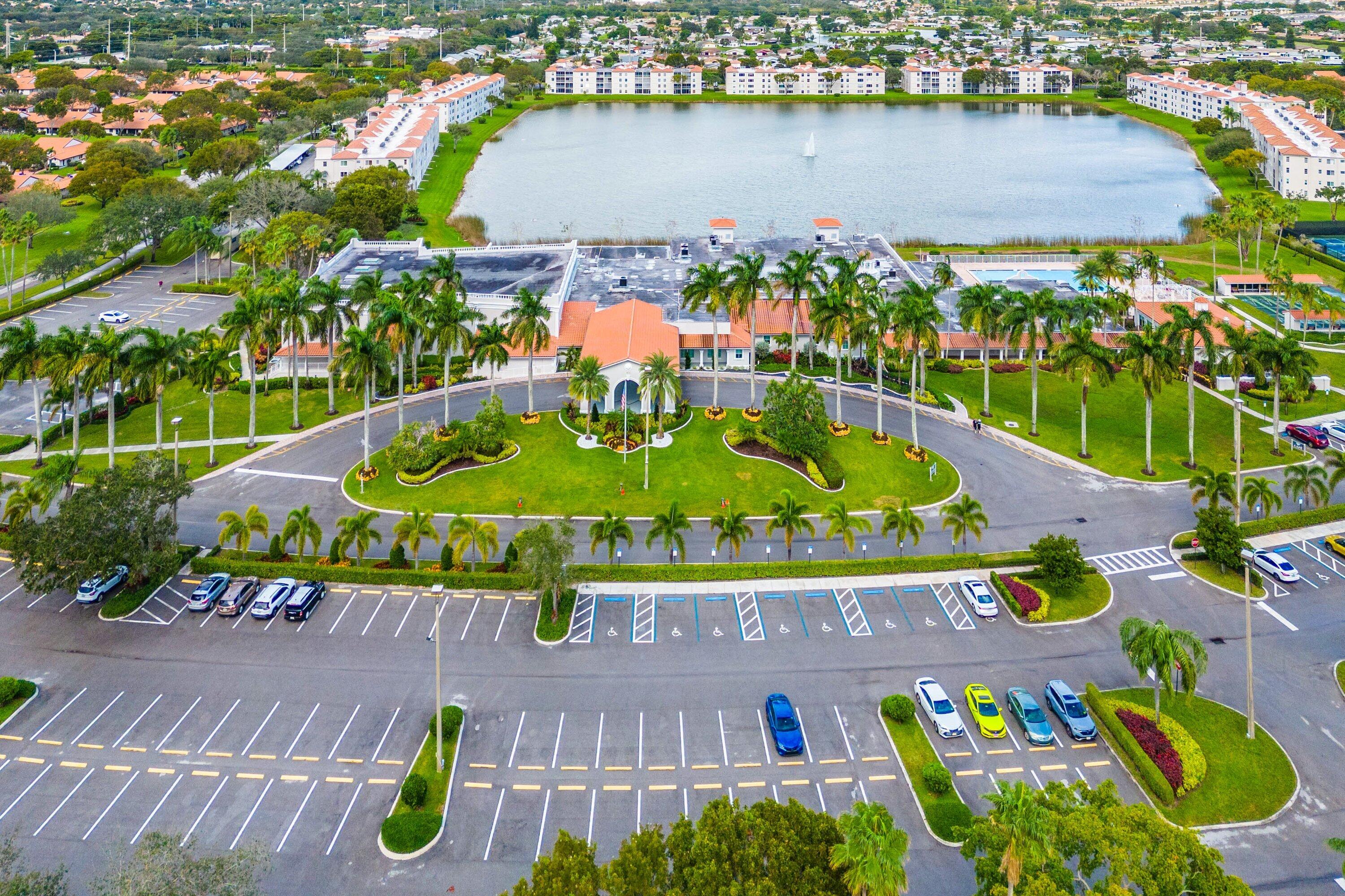 HUNTINGTON POINTE - Residential