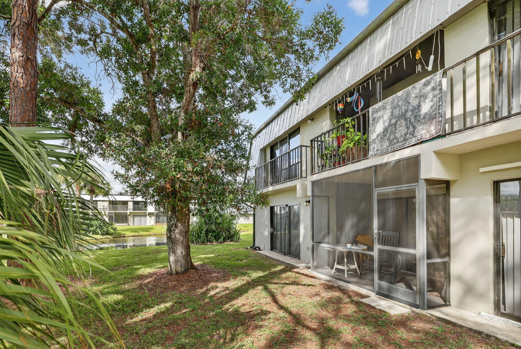 WOODLANDS CONDOMINIUM APARTMENT BUILDING 2 - Residential