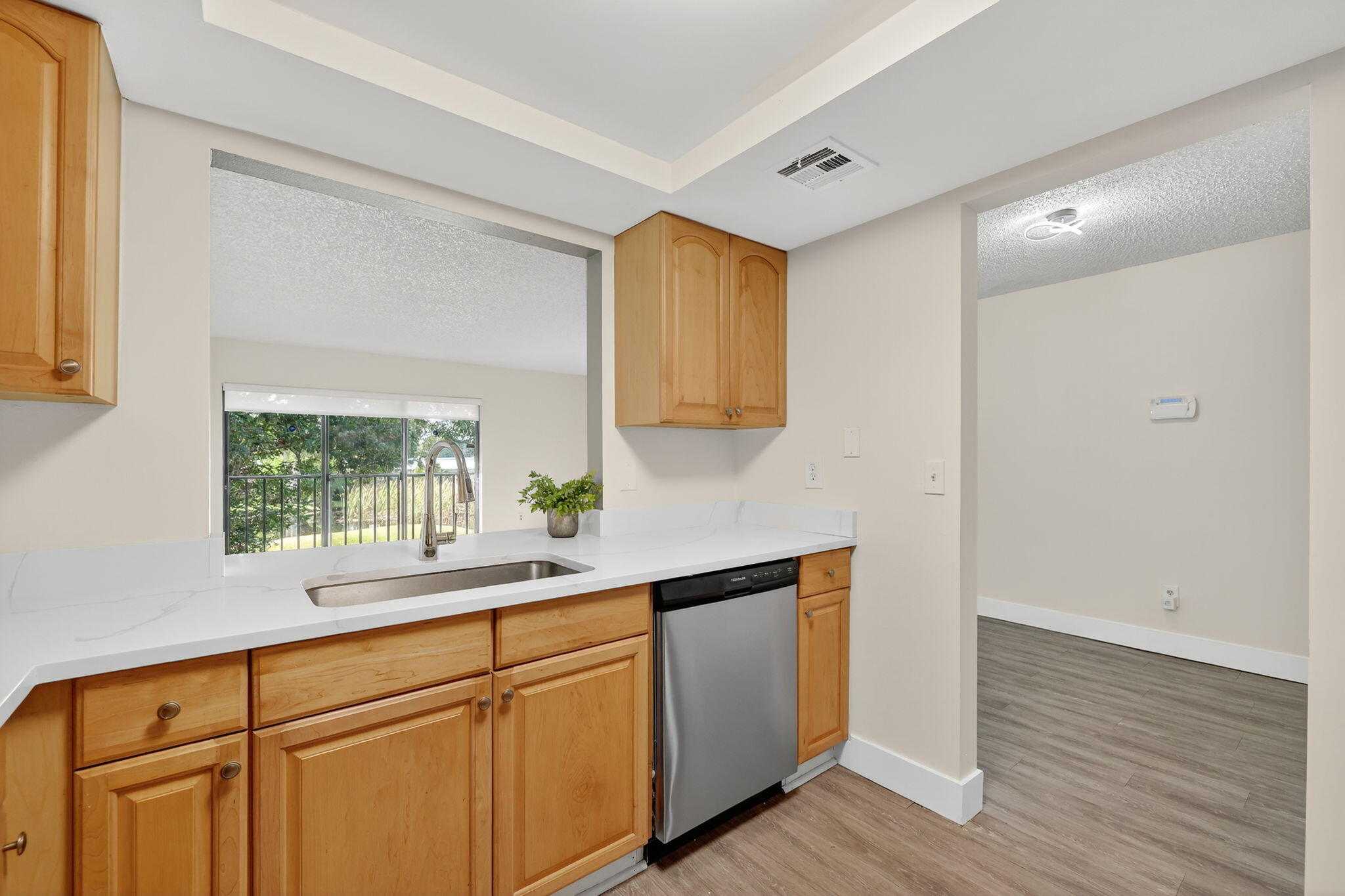 WOODLANDS CONDOMINIUM APARTMENT BUILDING 2 - Residential