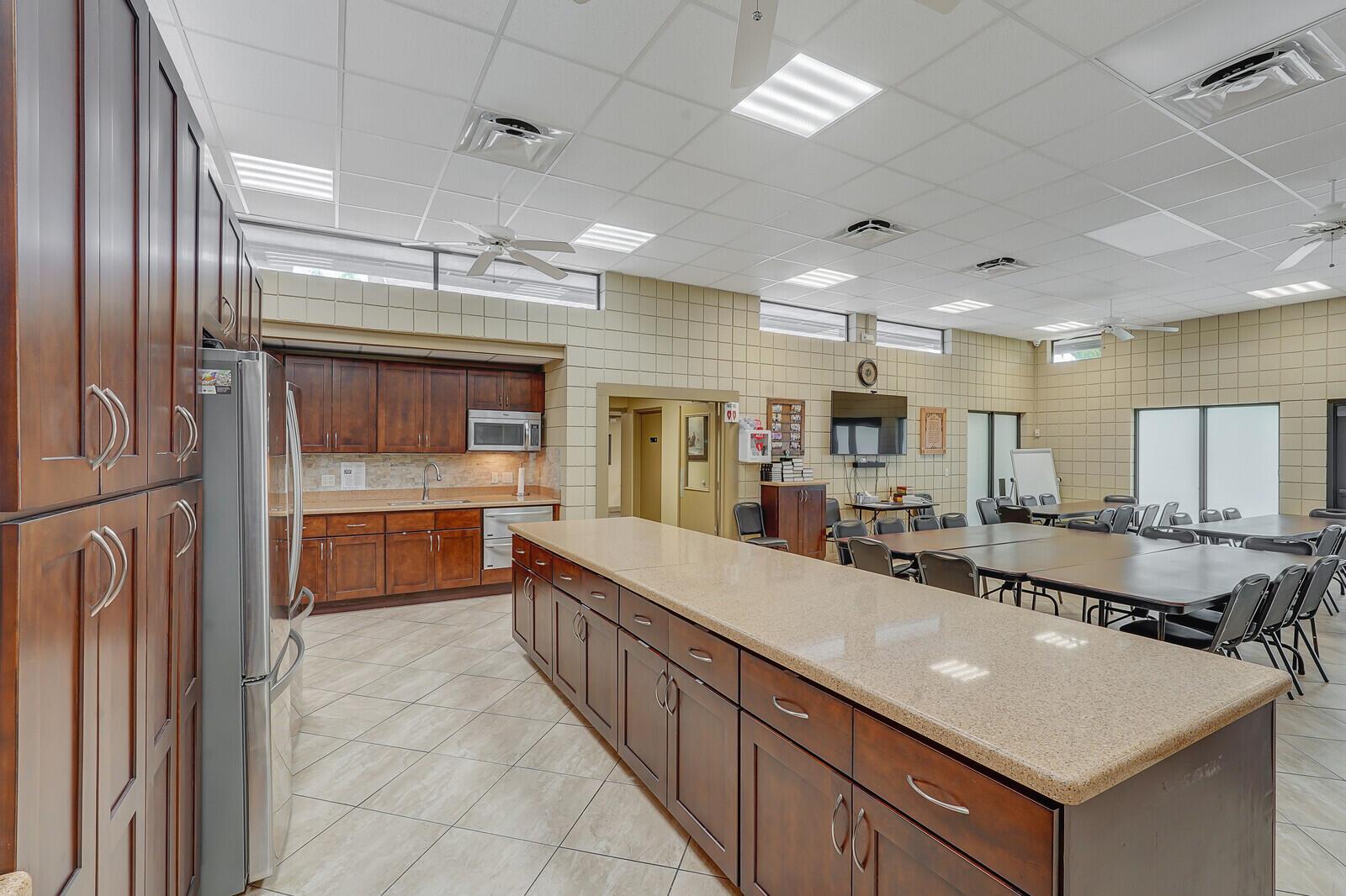 PALM BEACH FARMS CO 3 - Commercial Sale