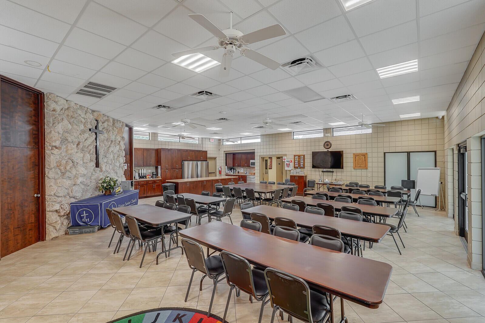 PALM BEACH FARMS CO 3 - Commercial Sale