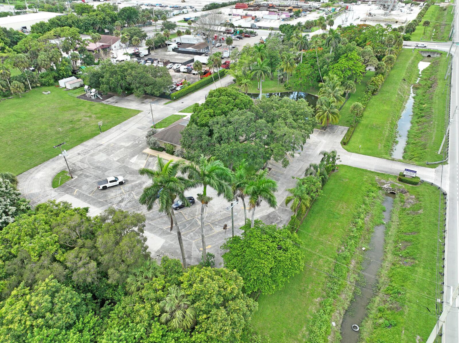 PALM BEACH FARMS CO 3 - Commercial Sale