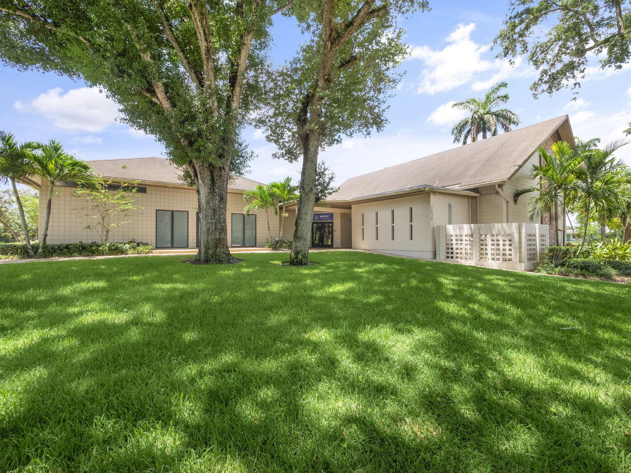 PALM BEACH FARMS CO 3 - Commercial Sale