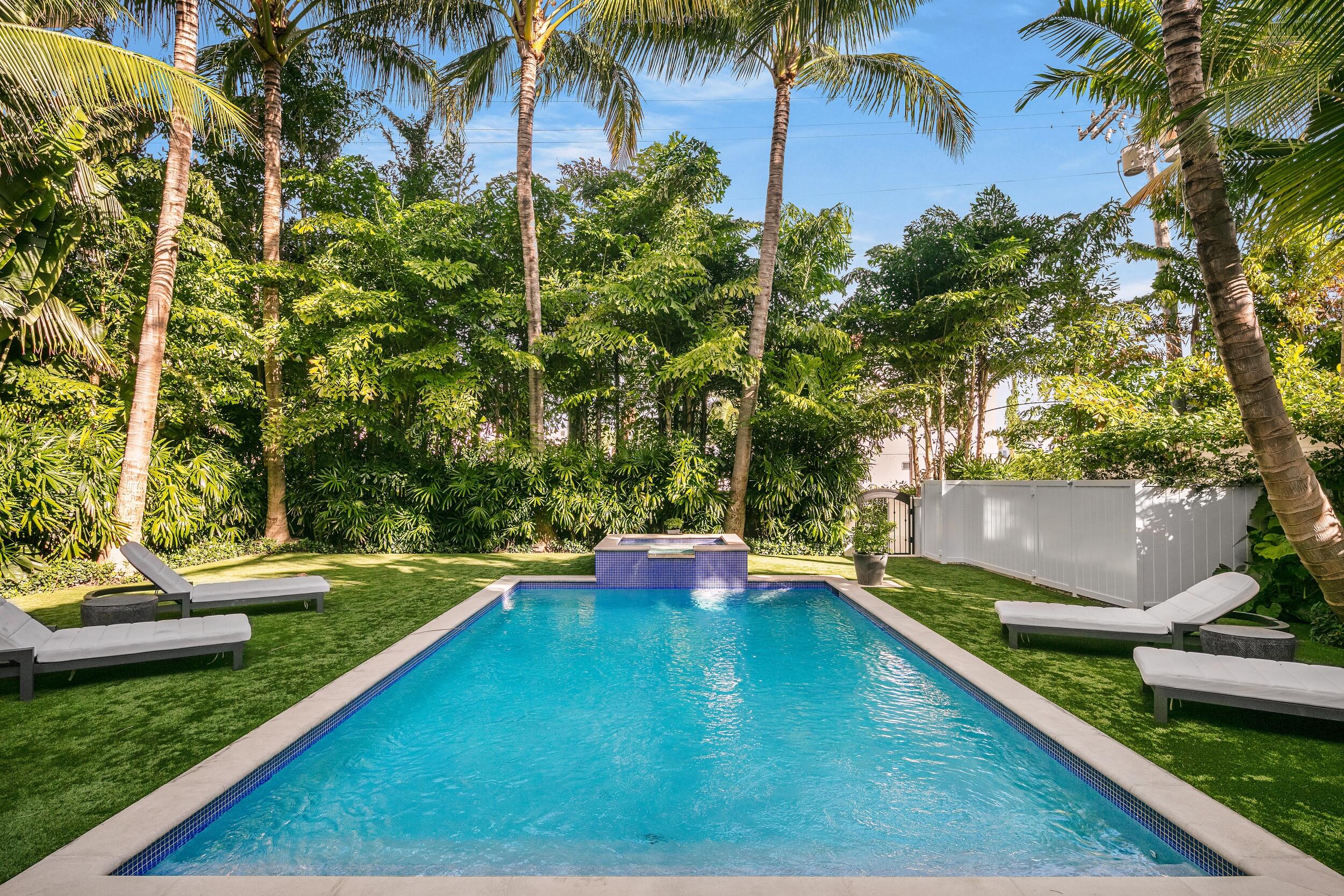 PALAZZO VILLAS OF PALM BEACH CONDO - Residential