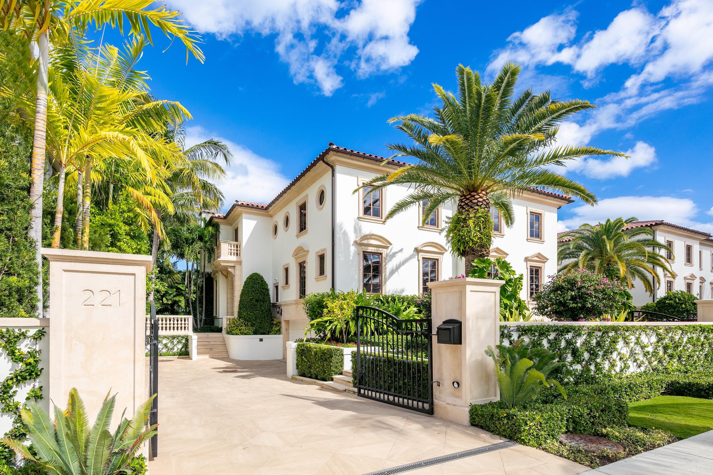 PALAZZO VILLAS OF PALM BEACH CONDO - Residential