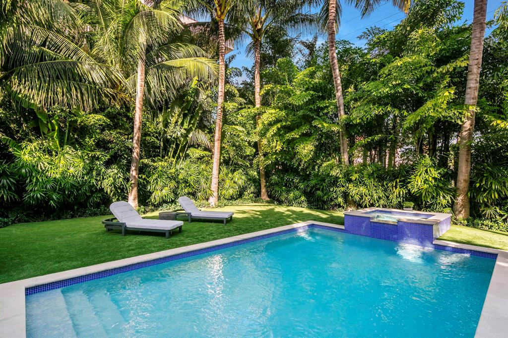 PALAZZO VILLAS OF PALM BEACH CONDO - Residential