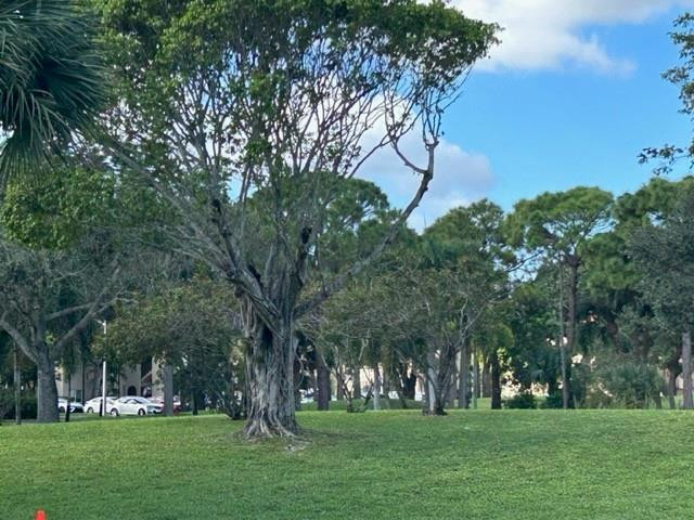 The Inverrary Country Clu - Residential Lease