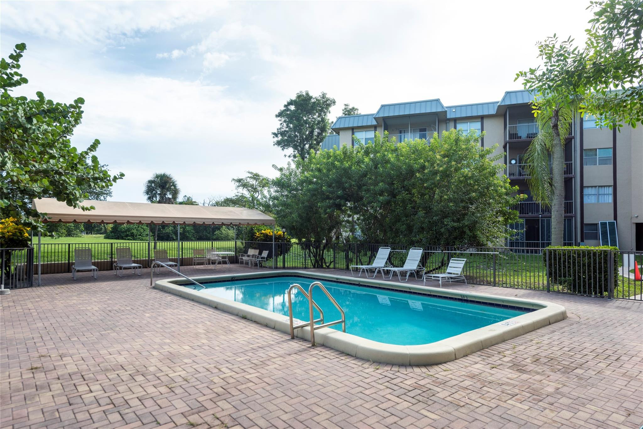 The Inverrary Country Clu - Residential Lease