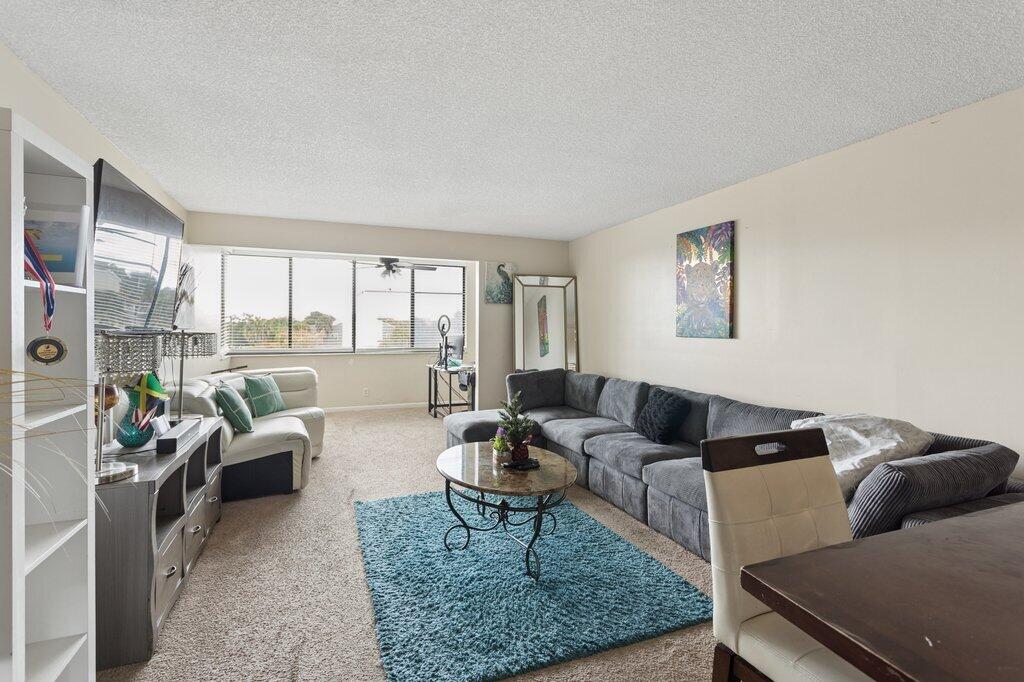 DORADO AT HAMPTONS WEST - Residential