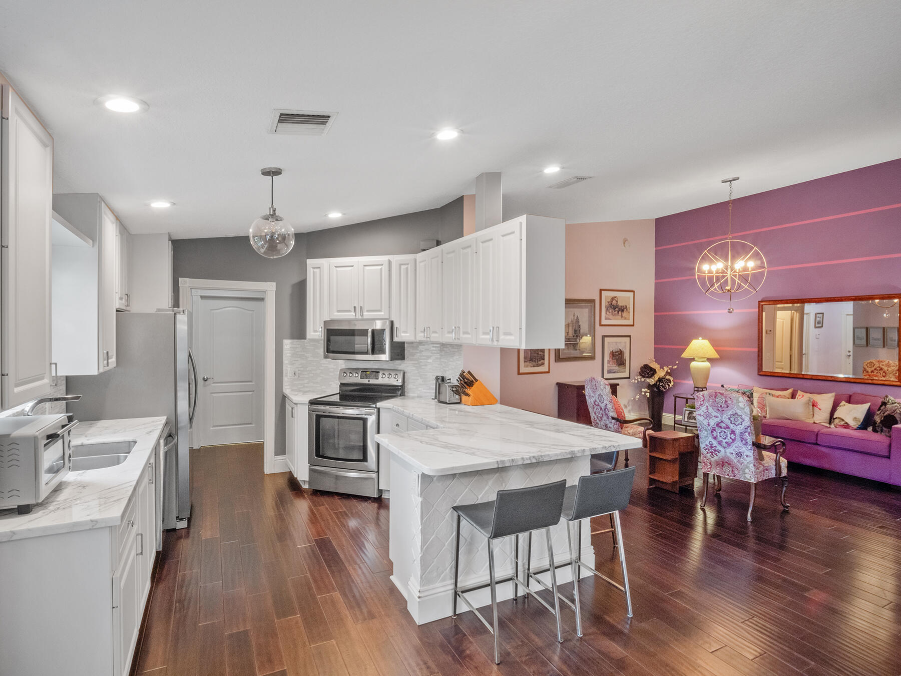 ISLES AT PALM BEACH GARDENS - Residential