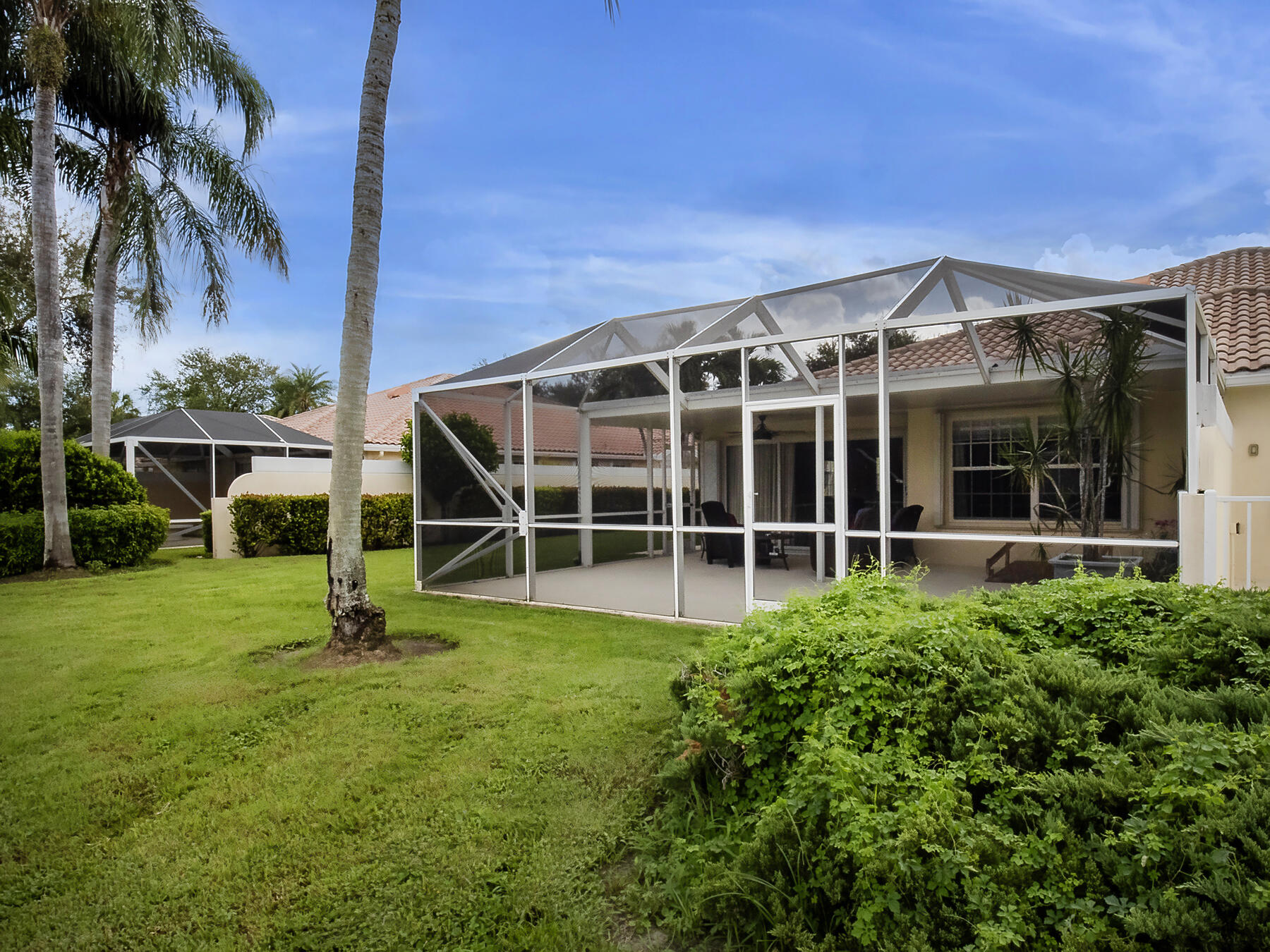 ISLES AT PALM BEACH GARDENS - Residential