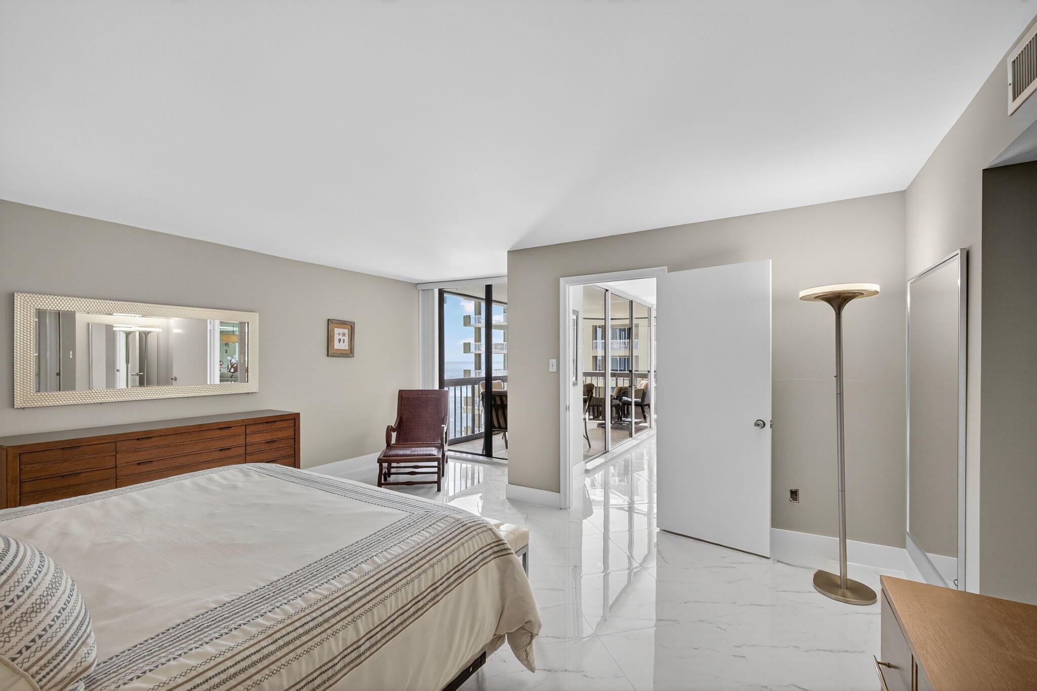 EASTPOINTE CONDO - Residential