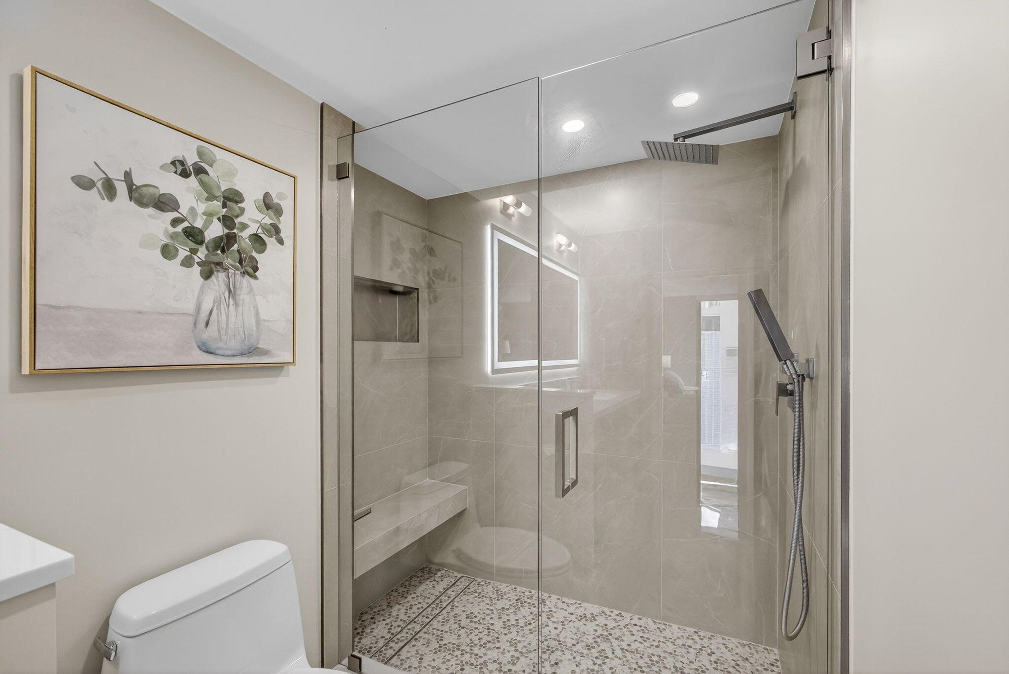 EASTPOINTE CONDO - Residential