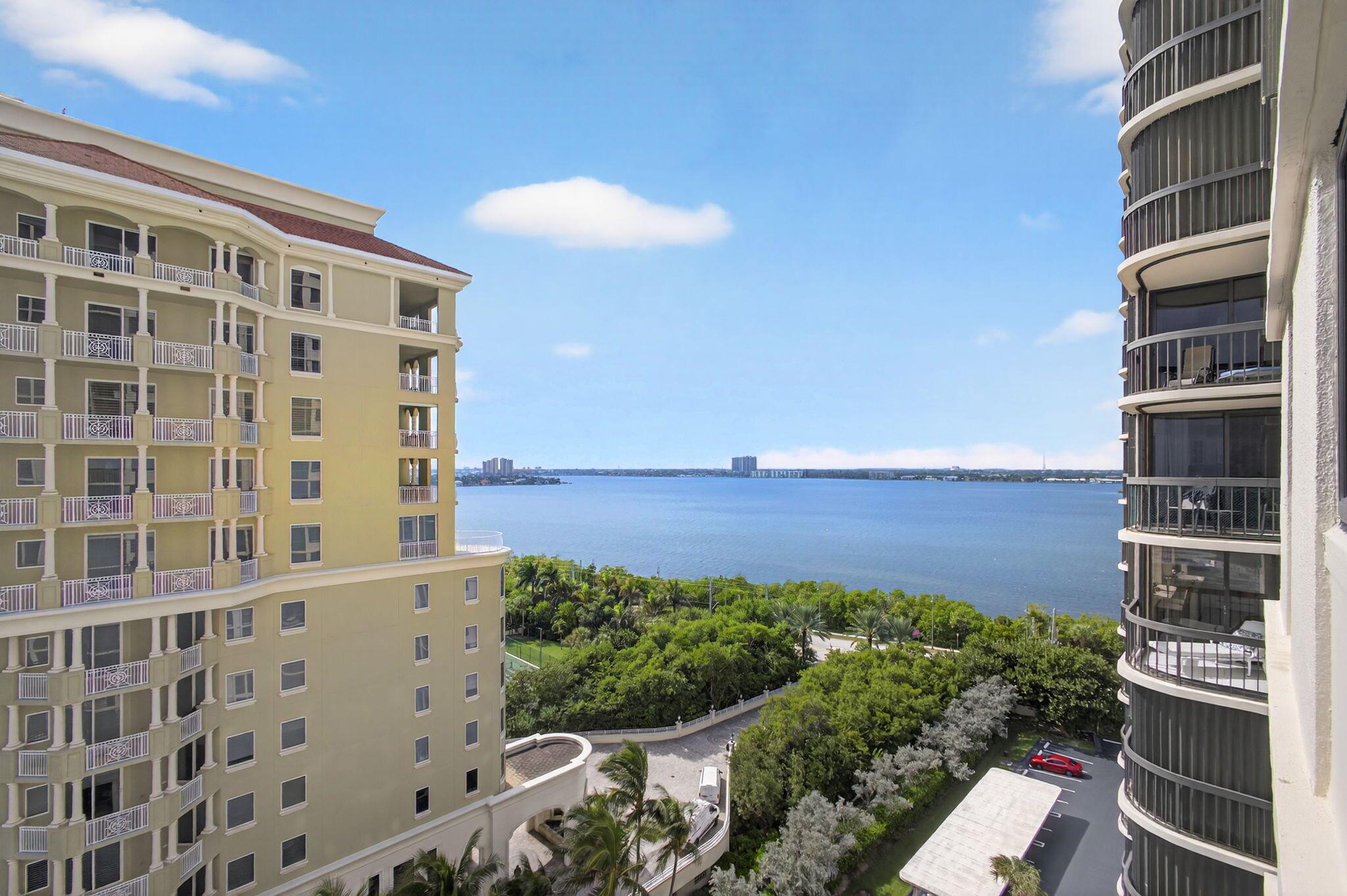 EASTPOINTE CONDO - Residential