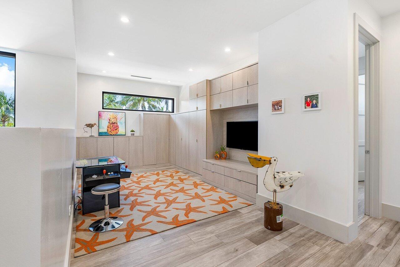 CORAL RIDGE - Residential