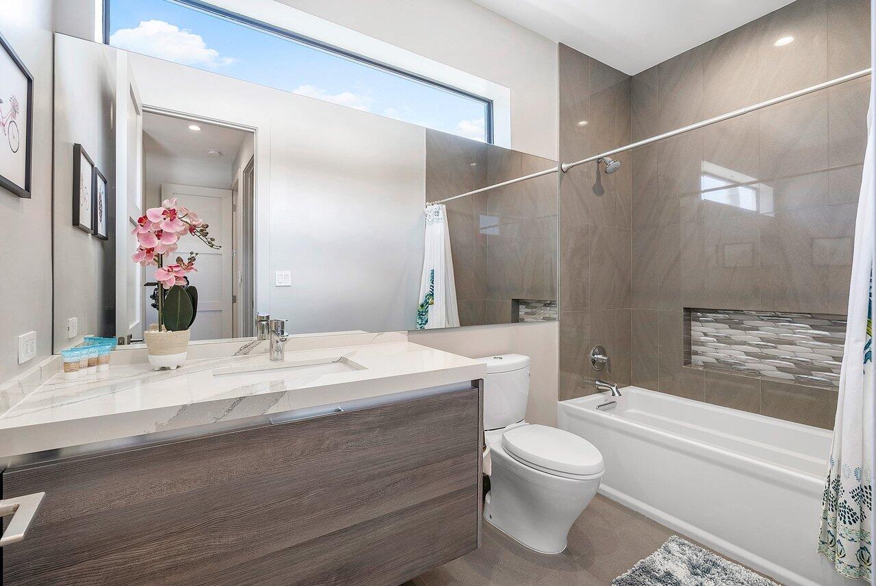 CORAL RIDGE - Residential