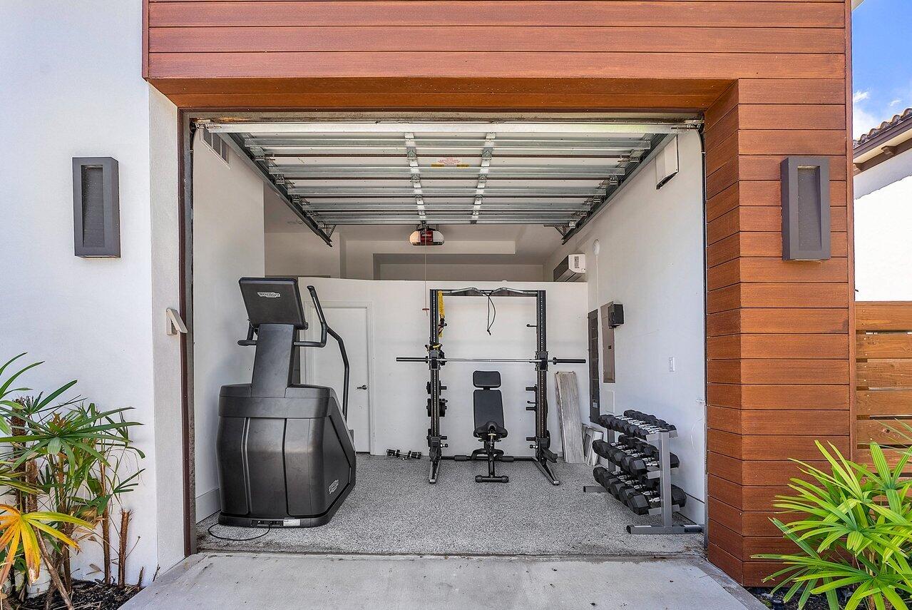 CORAL RIDGE - Residential