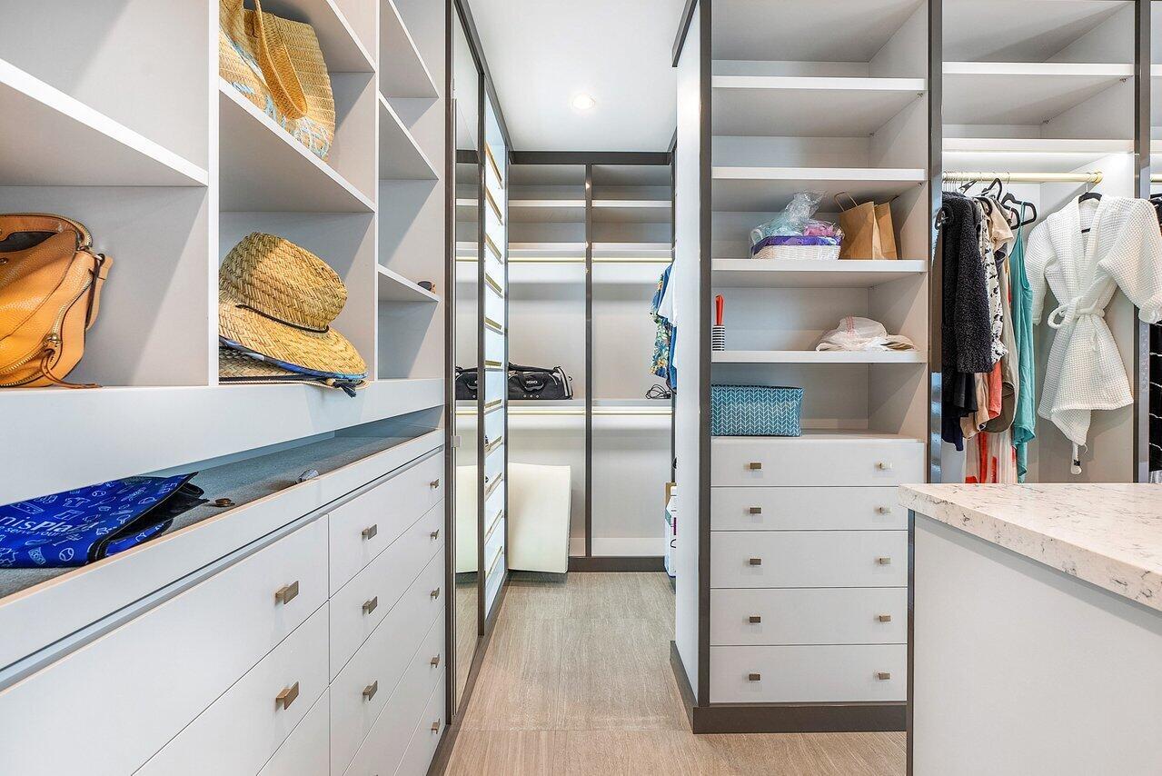 CORAL RIDGE - Residential