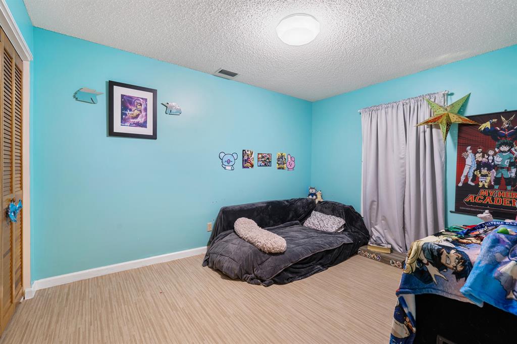 Eastview Manor - Residential