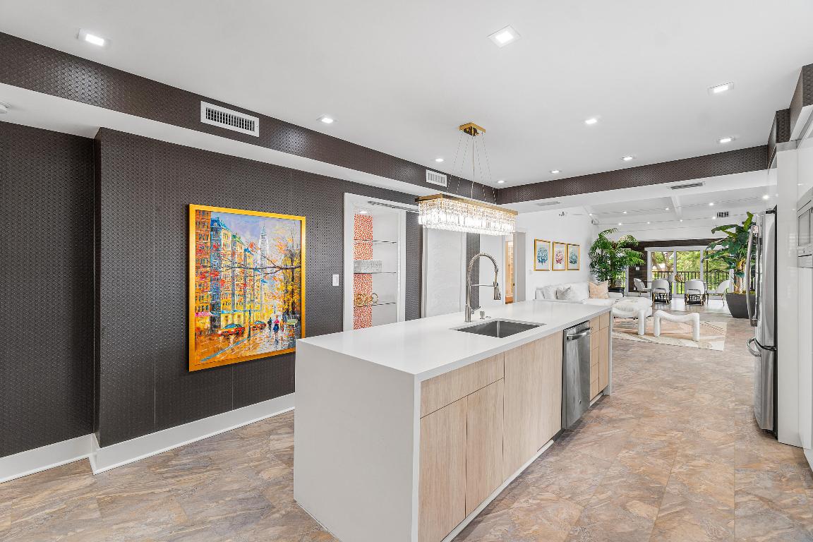 830 Greensward Court 214-H