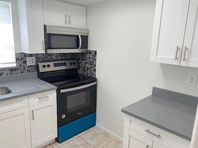 2667 Emory Dr Drive W H