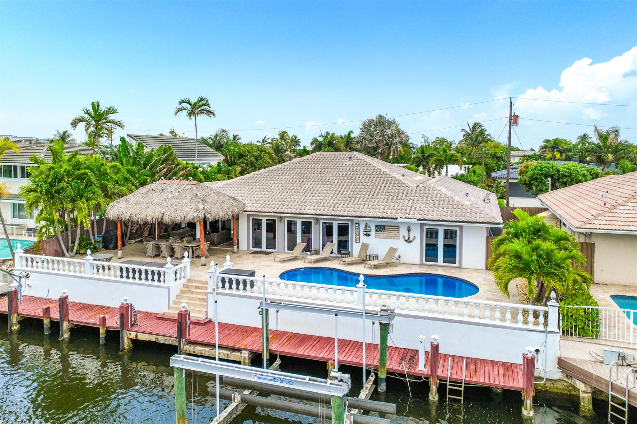 BERMUDA RIVIERA - Residential