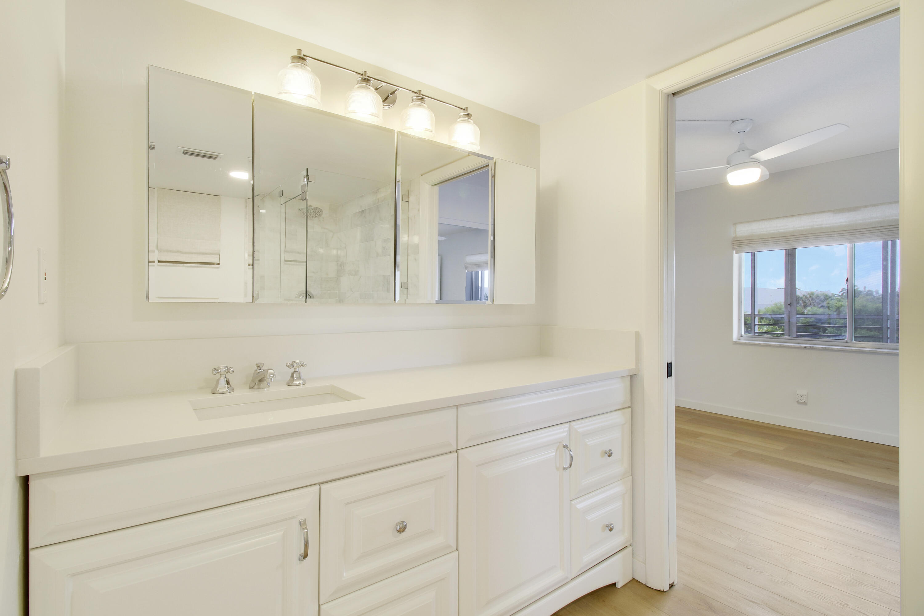 LAKE CLARKE GARDENS CONDO 21 - Residential