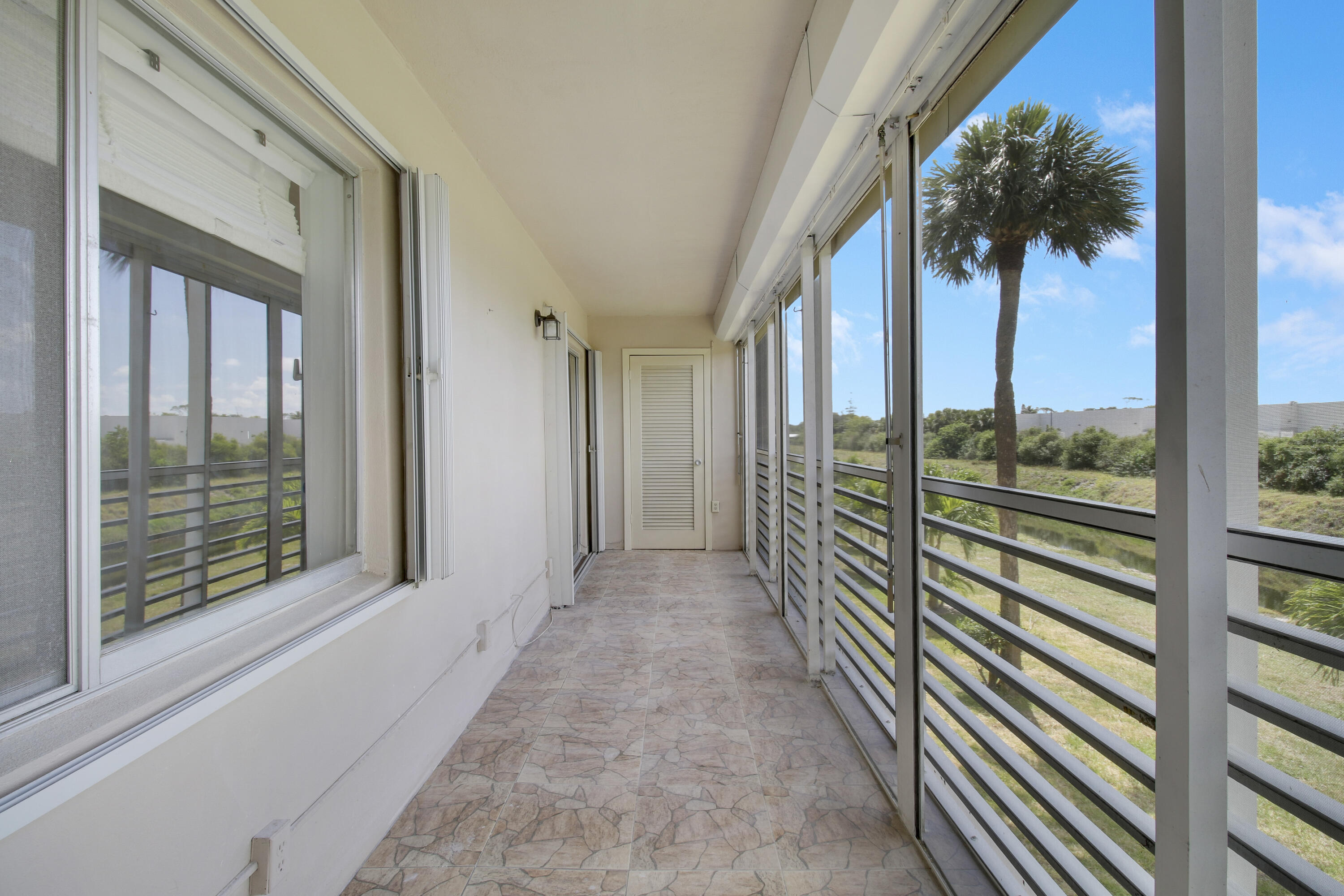 LAKE CLARKE GARDENS CONDO 21 - Residential