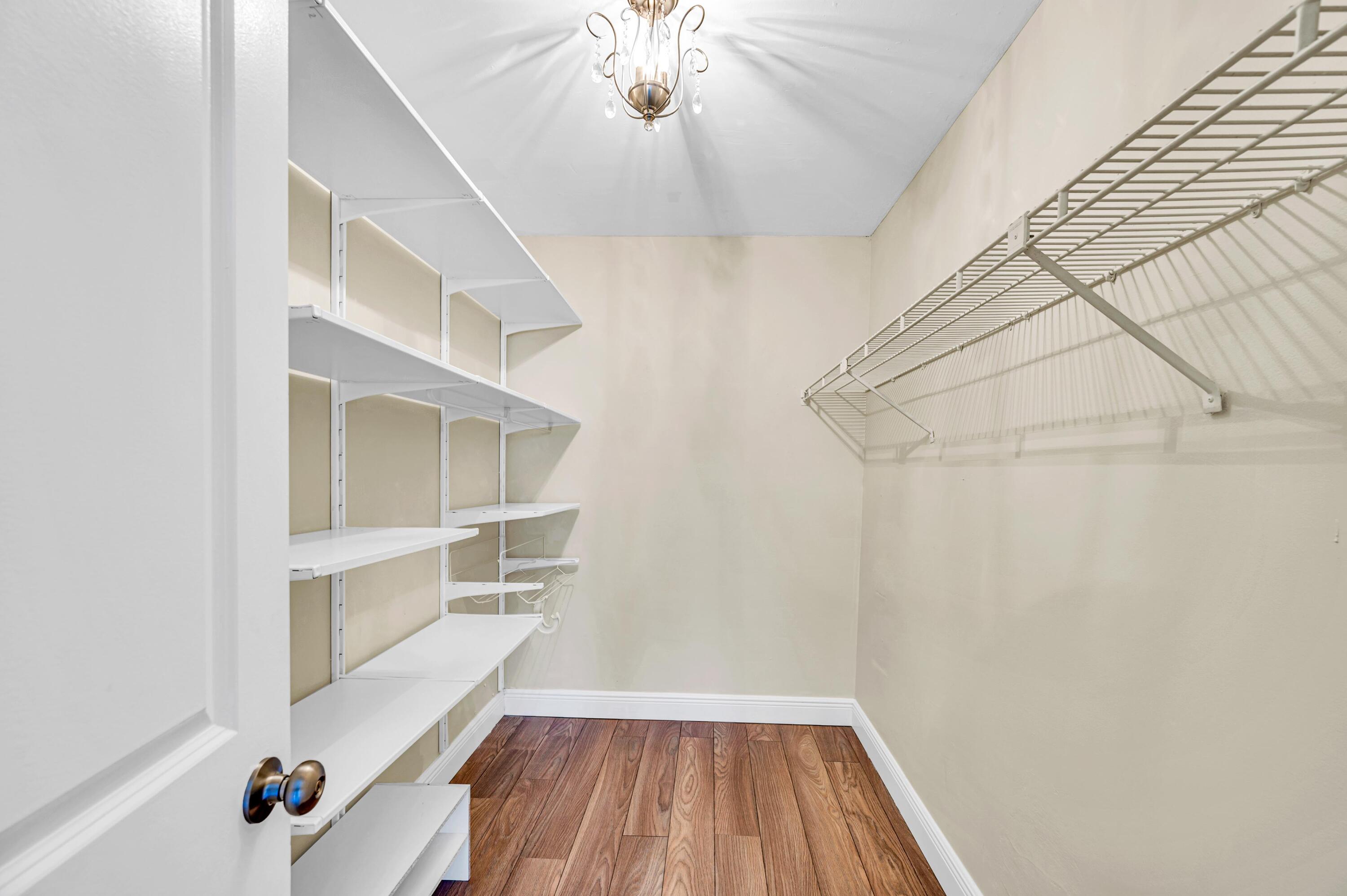 SILVER THATCH ATLANTIC PLAZA - Residential Lease