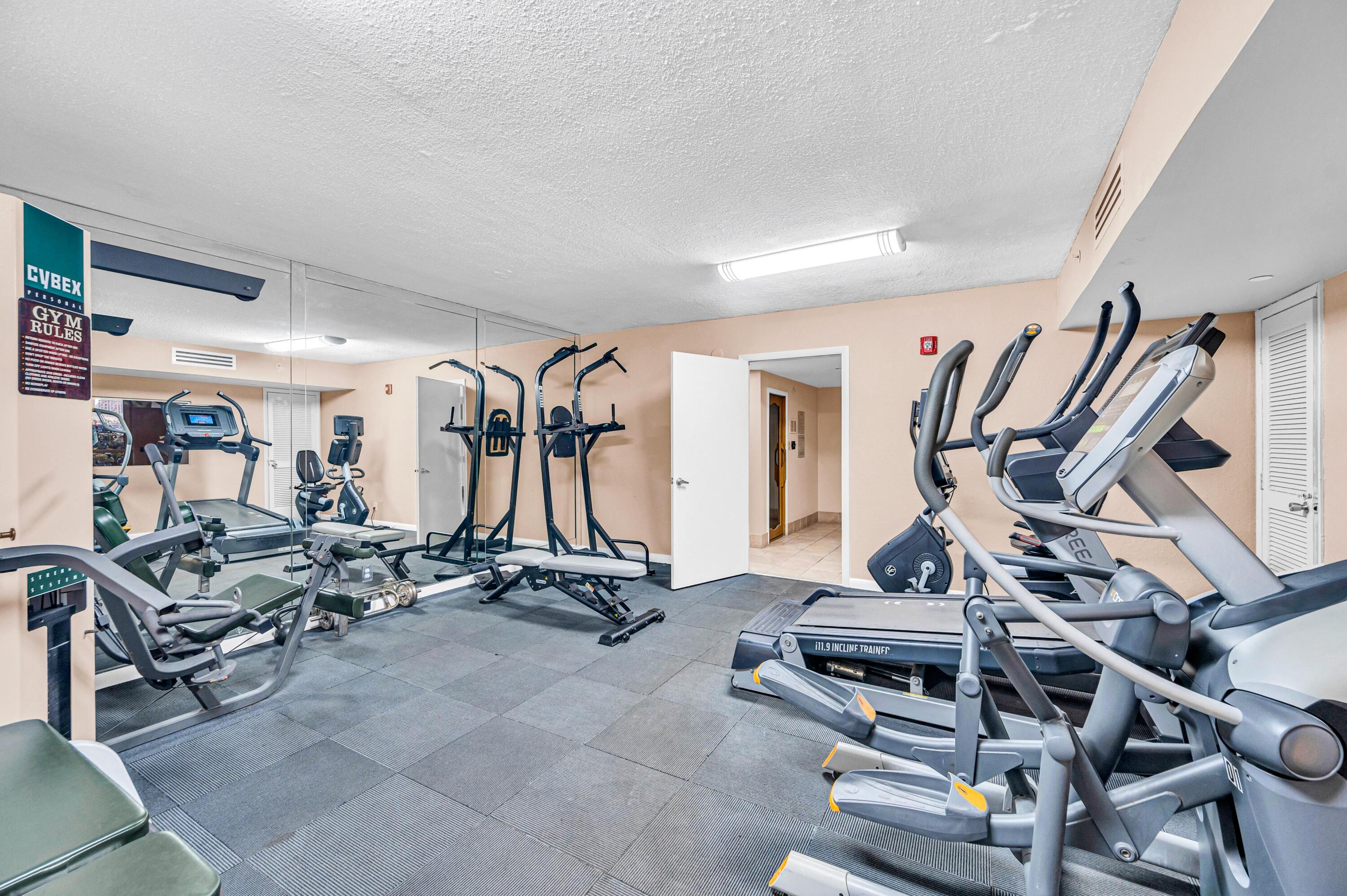 SILVER THATCH ATLANTIC PLAZA - Residential Lease