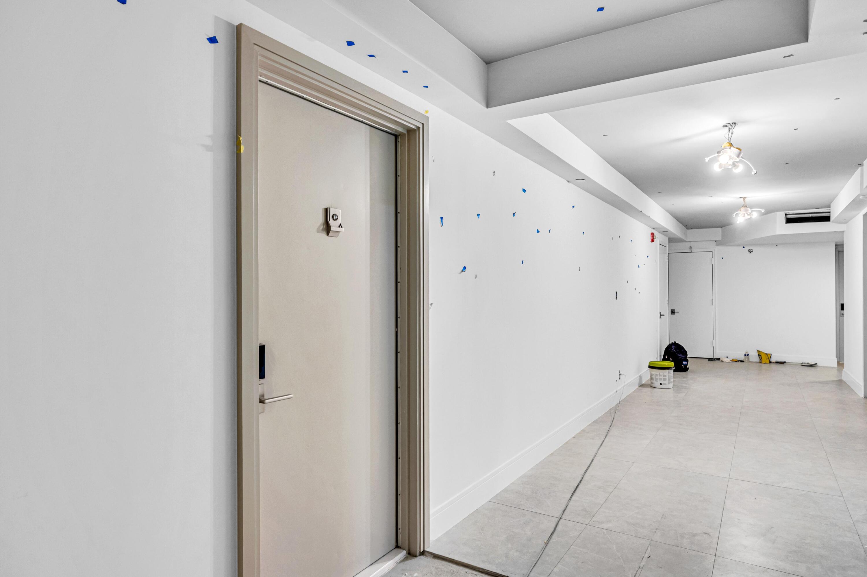 SILVER THATCH ATLANTIC PLAZA - Residential Lease