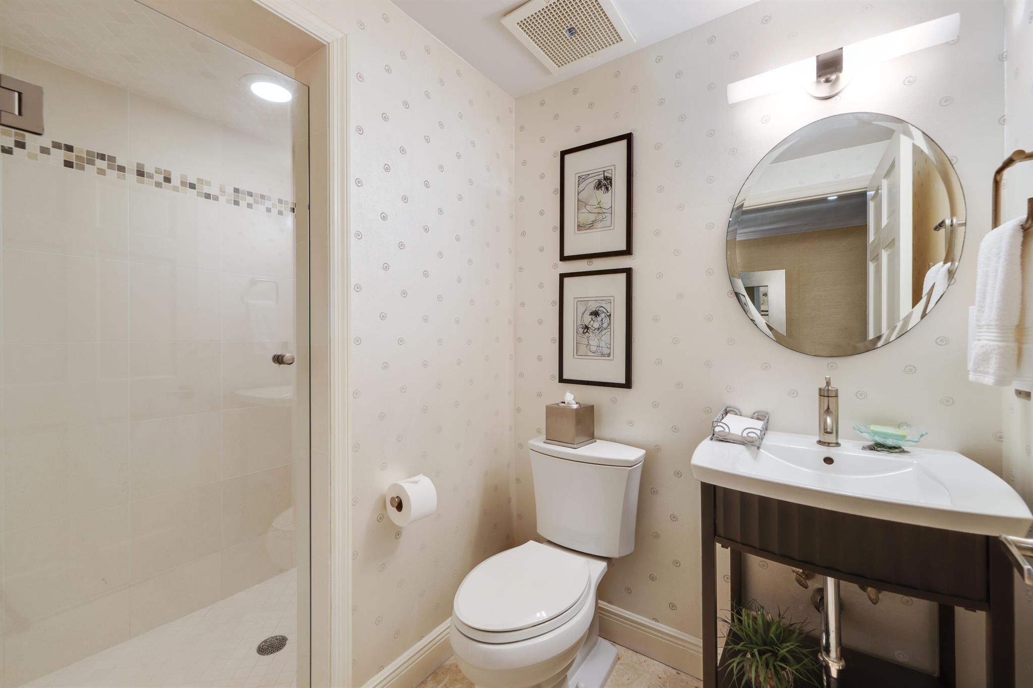 DELRAY BEACH YACHT CLUB C - Residential